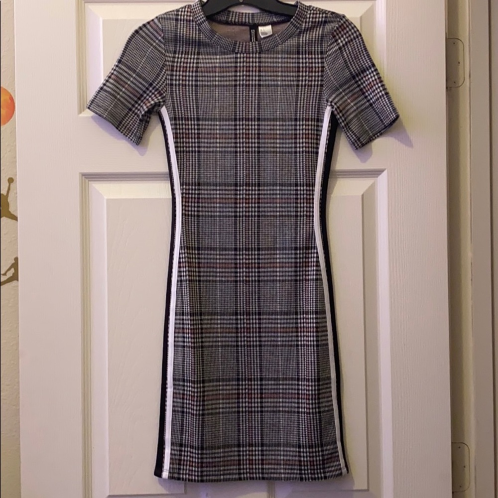 h&m divided plaid dress with stripes on sides